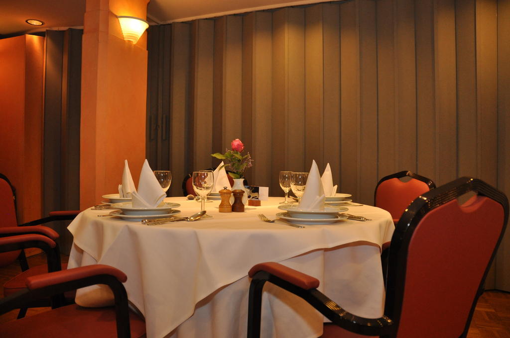 Hotel De Zalm Oudenaarde Luaran gambar